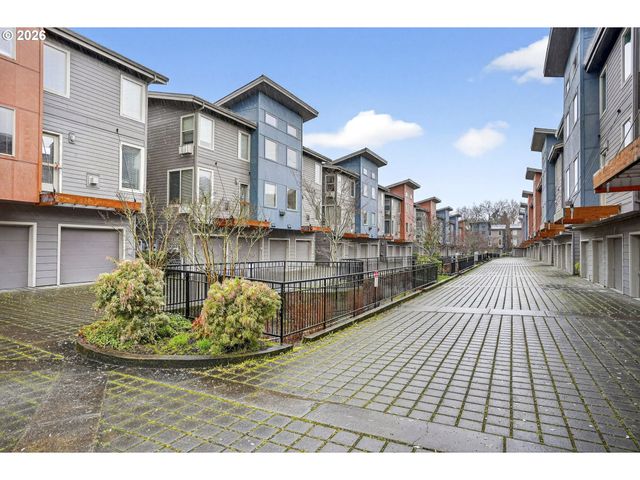 8514 N CENTRAL St, Portland, OR 97203