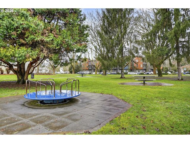 8514 N CENTRAL St, Portland, OR 97203