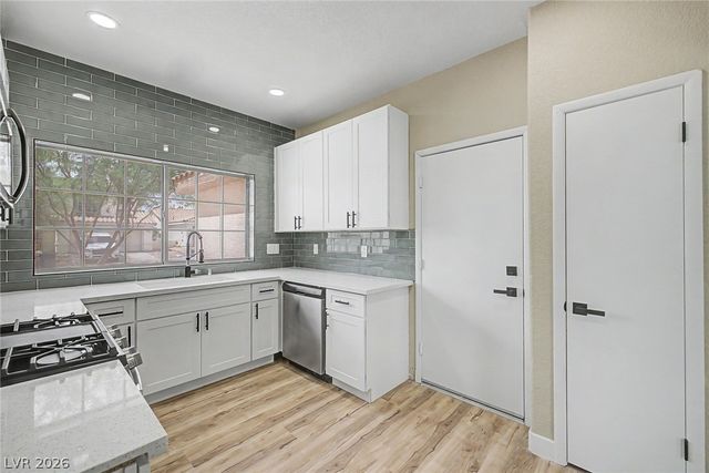 8024 Exploration Avenue, Las Vegas, NV 89131