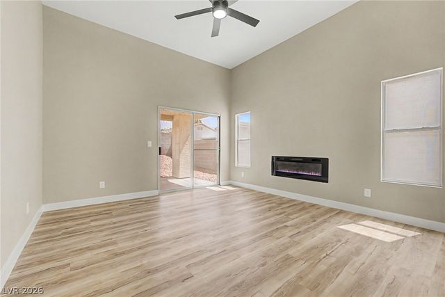 8024 Exploration Avenue, Las Vegas, NV 89131