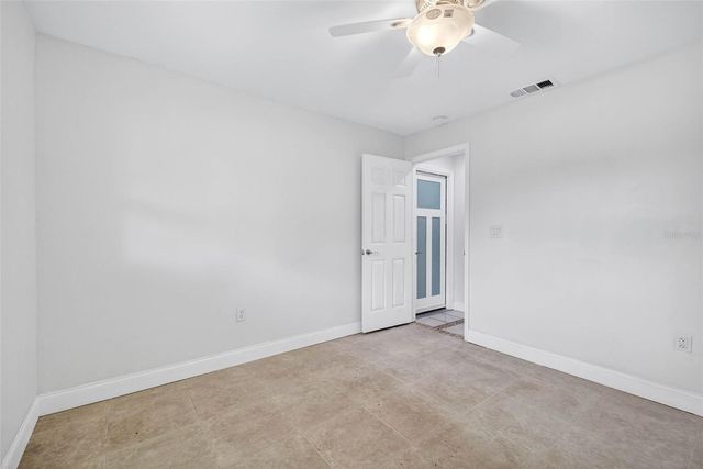 8076 WOODEN DRIVE, Spring Hill, FL 34606