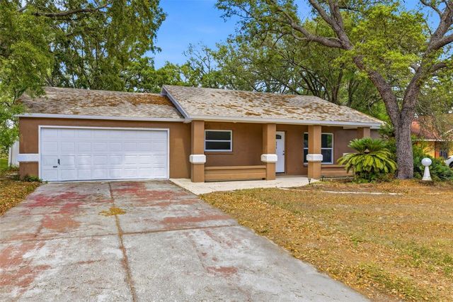 8076 WOODEN DRIVE, Spring Hill, FL 34606