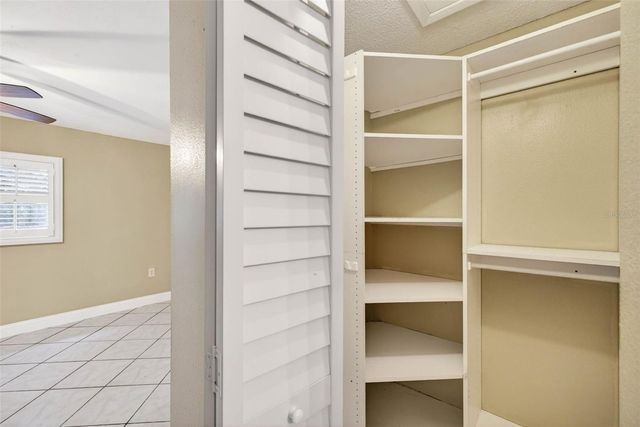 8076 WOODEN DRIVE, Spring Hill, FL 34606