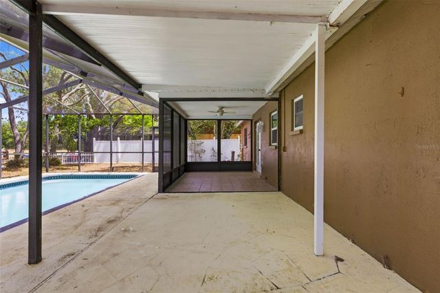 8076 WOODEN DRIVE, Spring Hill, FL 34606