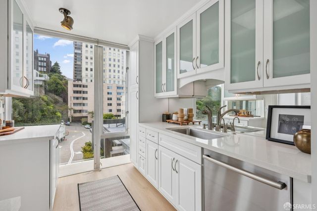 1750 Taylor Street 202, San Francisco, CA 94133