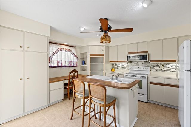 1315 PINE NEEDLE ROAD, Venice, FL 34285