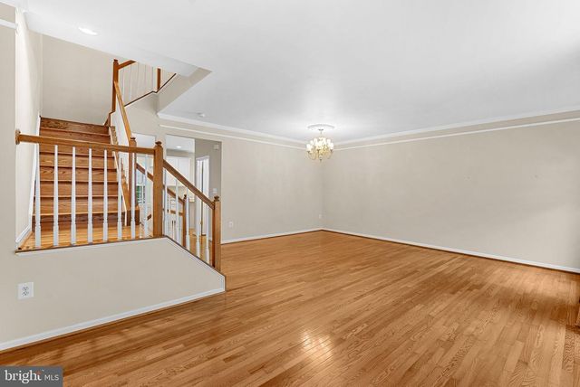 13574 BIG BOULDER RD, Herndon, VA 20171