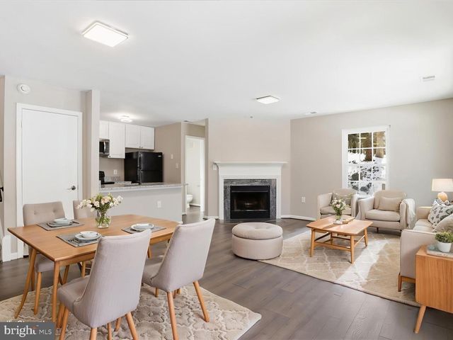 12183 OLD SALEM CT, Woodbridge, VA 22192