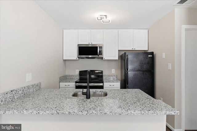 12183 OLD SALEM CT, Woodbridge, VA 22192