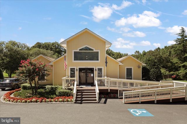 12183 OLD SALEM CT, Woodbridge, VA 22192