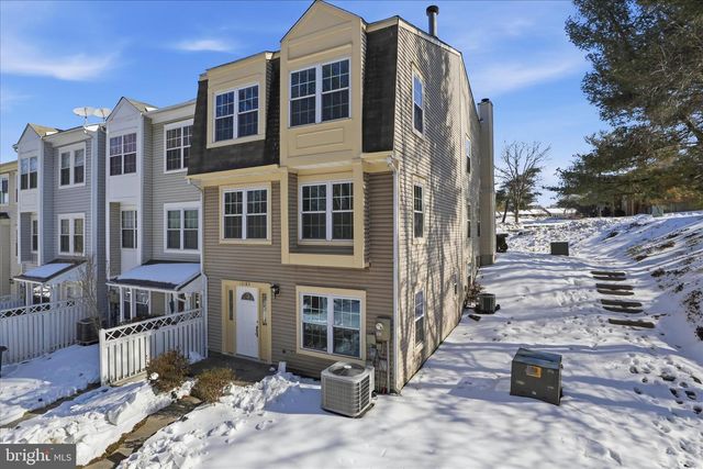 12183 OLD SALEM CT, Woodbridge, VA 22192