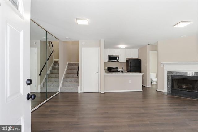 12183 OLD SALEM CT, Woodbridge, VA 22192