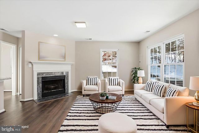 12183 OLD SALEM CT, Woodbridge, VA 22192