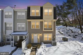 12183 OLD SALEM CT, Woodbridge, VA 22192