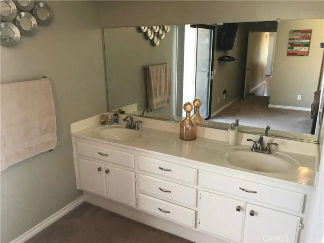 1026 Basalt Court, Hemet, CA 92543