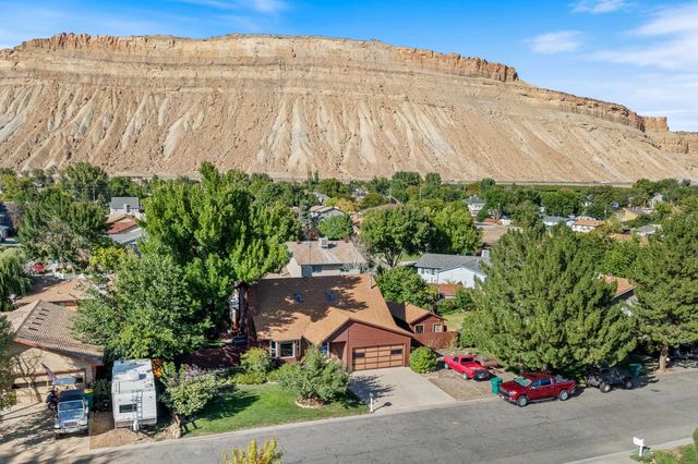 532 Crawford Lane, Palisade, CO 81526