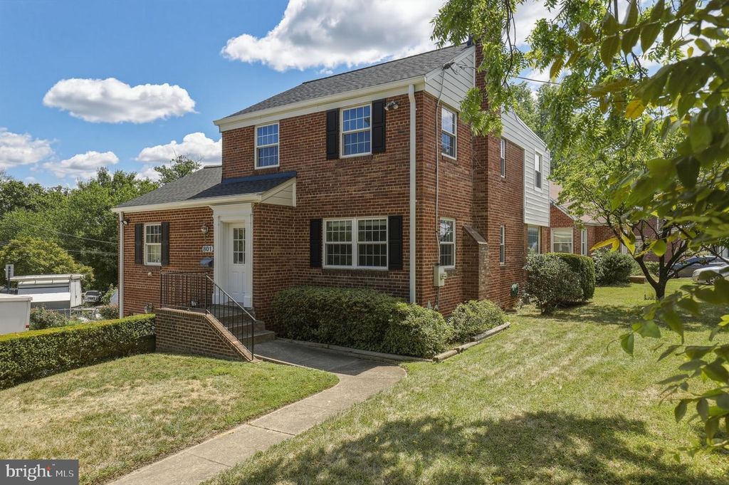801 PATTON DR, Silver Spring, MD 20901