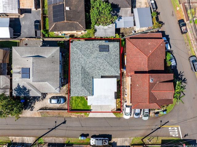 99-252 Lalani Street, Aiea, HI 96701