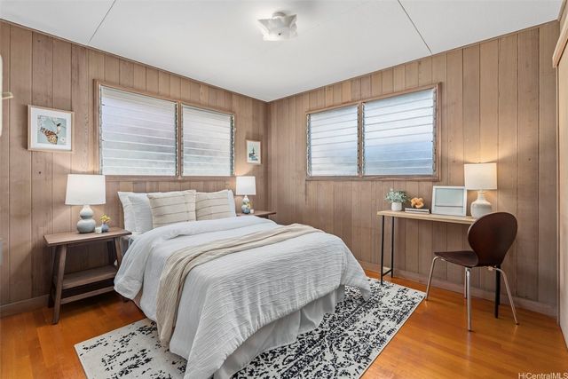 99-252 Lalani Street, Aiea, HI 96701