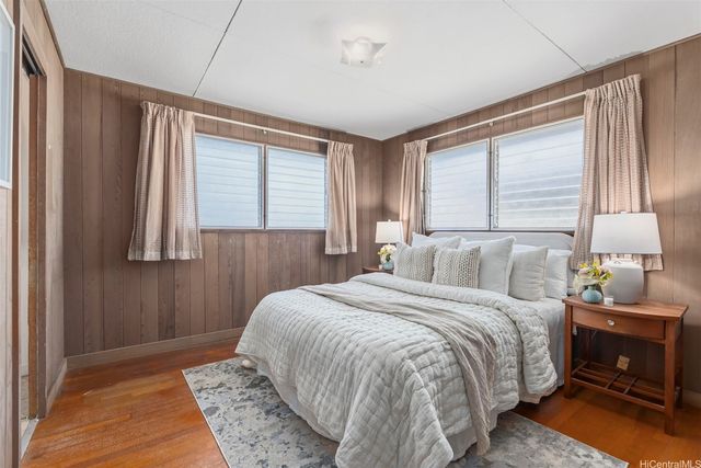 99-252 Lalani Street, Aiea, HI 96701