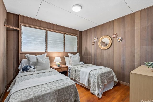 99-252 Lalani Street, Aiea, HI 96701