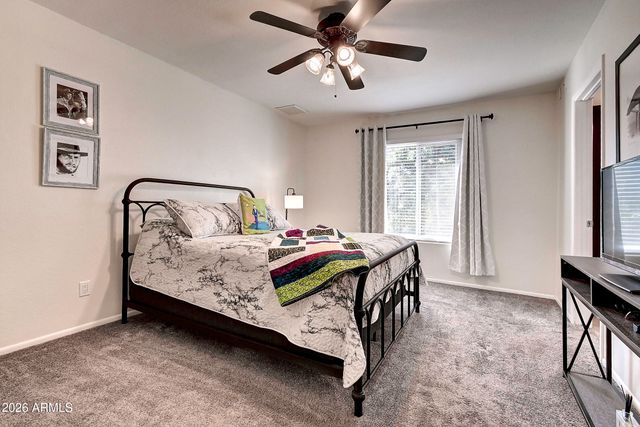 724 W PALOMINO Drive, Chandler, AZ 85225