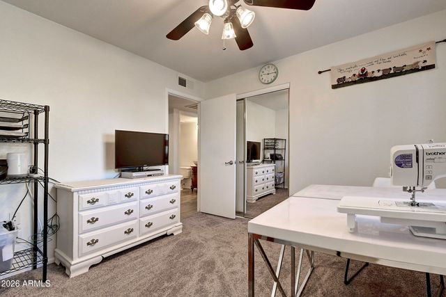 724 W PALOMINO Drive, Chandler, AZ 85225