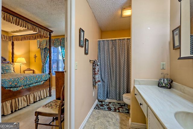 153 Stornoway Drive 2, Clayton, GA 30525