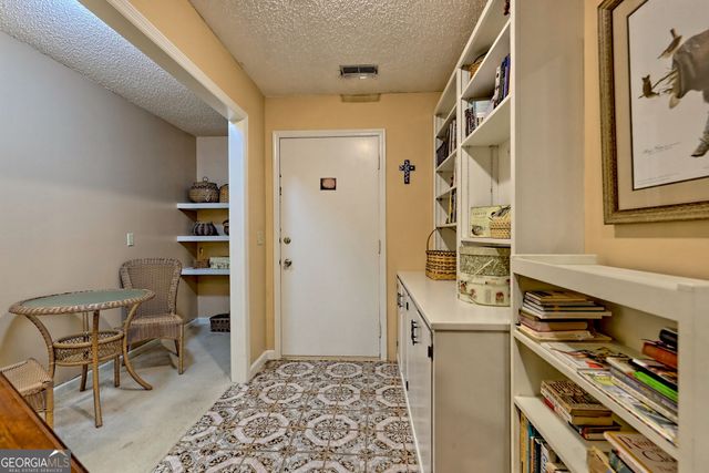 153 Stornoway Drive 2, Clayton, GA 30525