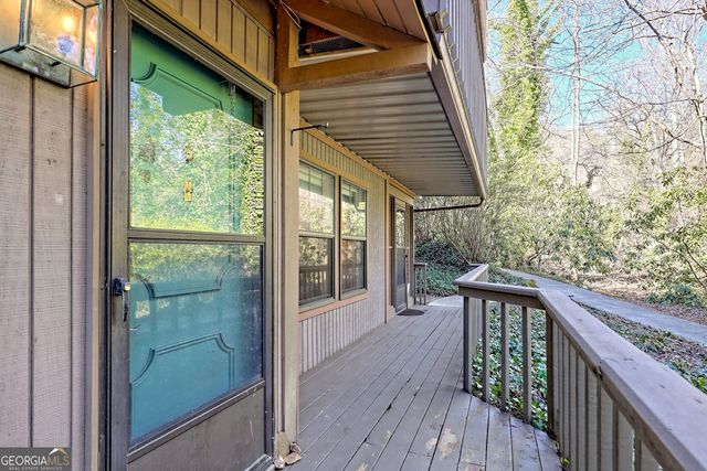 153 Stornoway Drive 2, Clayton, GA 30525