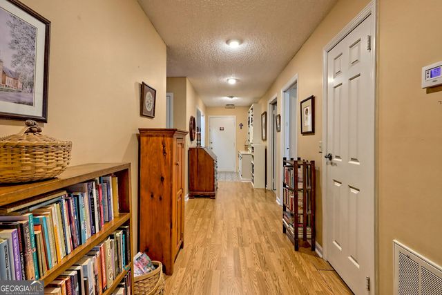 153 Stornoway Drive 2, Clayton, GA 30525