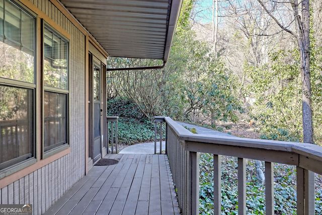 153 Stornoway Drive 2, Clayton, GA 30525