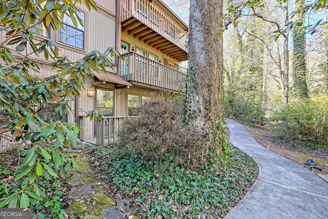 153 Stornoway Drive 2, Clayton, GA 30525