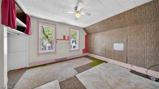 1320 W 87th Street, Cleveland, OH 44102