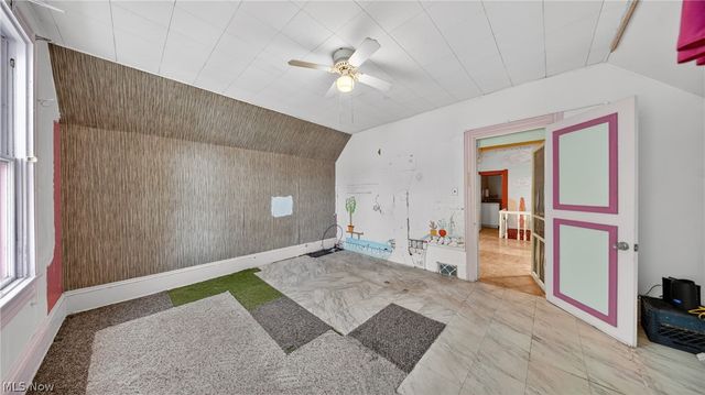 1320 W 87th Street, Cleveland, OH 44102