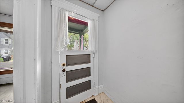 1320 W 87th Street, Cleveland, OH 44102