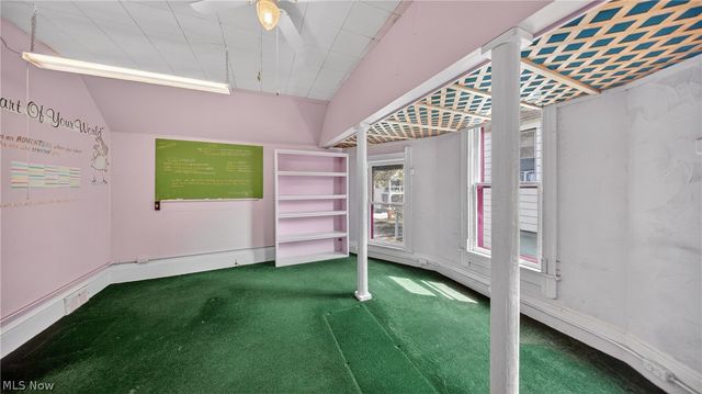1320 W 87th Street, Cleveland, OH 44102