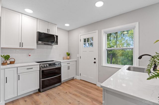 5696 Biscayne Avenue, Green Twp, OH 45248