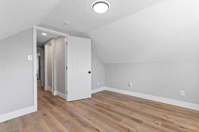 5696 Biscayne Avenue, Green Twp, OH 45248