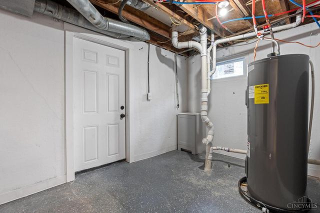 5696 Biscayne Avenue, Green Twp, OH 45248