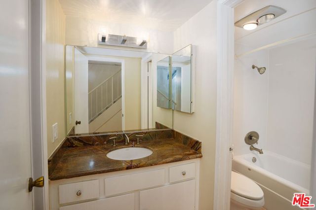5045 Maytime Lane 119, Culver City, CA 90230