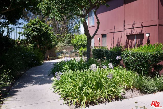 5045 Maytime Lane 119, Culver City, CA 90230