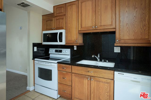 5045 Maytime Lane 119, Culver City, CA 90230