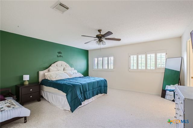 1049 Stone Trail, New Braunfels, TX 78130
