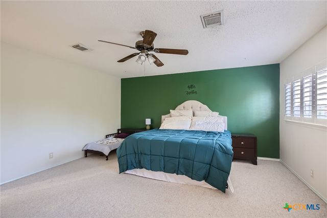 1049 Stone Trail, New Braunfels, TX 78130