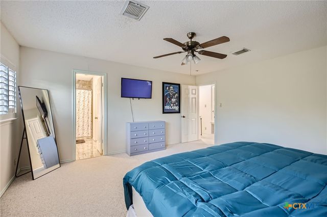 1049 Stone Trail, New Braunfels, TX 78130