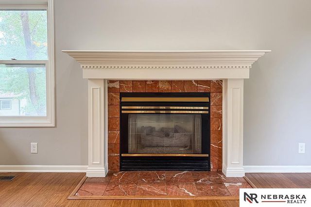 1892 N 153rd Plaza, Omaha, NE 68154