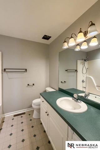 1892 N 153rd Plaza, Omaha, NE 68154