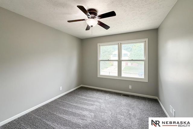 1892 N 153rd Plaza, Omaha, NE 68154