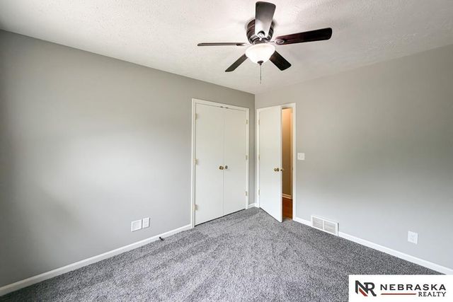 1892 N 153rd Plaza, Omaha, NE 68154